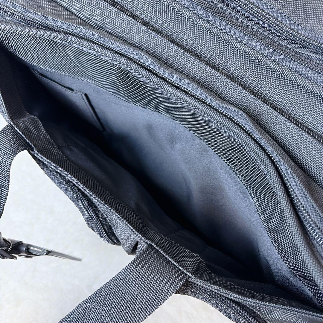 【美品】TUMI キャリーケース 2輪 機内持ち込み可 ビジネス 出張 多収納