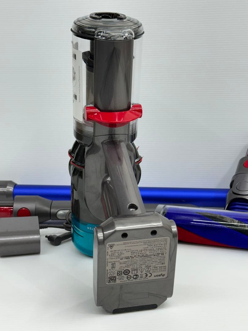 2023年製　ダイソン　掃除機　SV21 本体　ヘッド　パイプ　充電器　セット