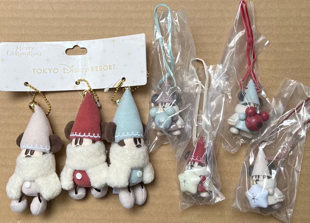 ディズニー リルリンリン 2025 カプセルトイ チャーム セット