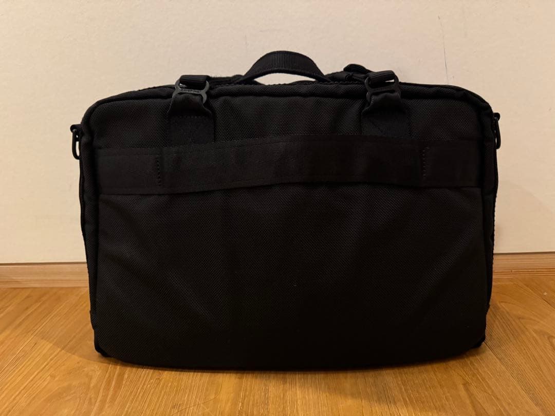 数回使用のみ_BRIEFING MOBILE LINER 13_USA