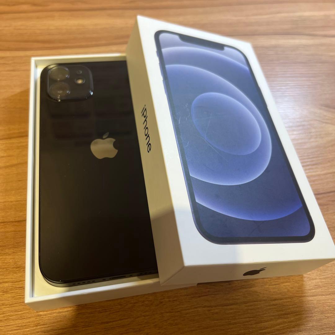 【今なら化粧箱フルセット！】iPhone12ブラック64GBロック解除済み