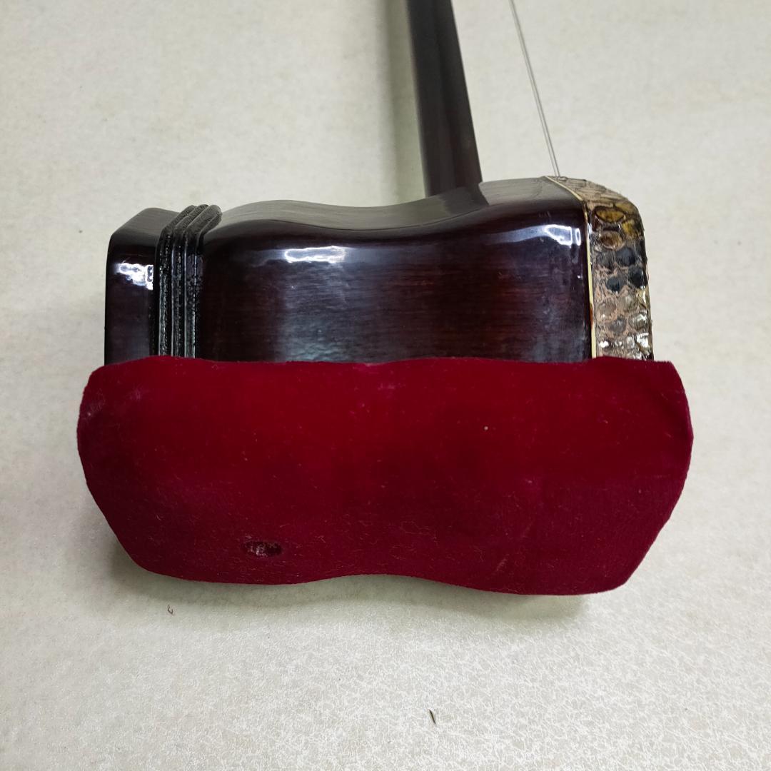 中国楽器 二胡 胡弓 虎丘 六角胴 蛇皮 ハードケース