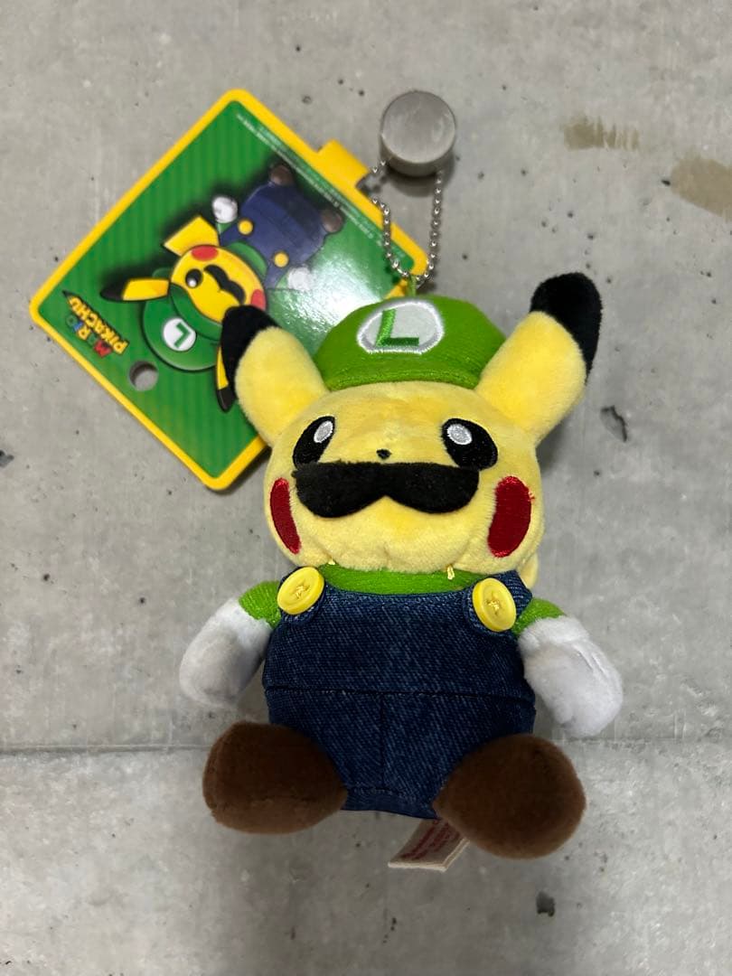 マリオピカチュウ　ルイージ マスコット　ぬいぐるみ　ポケモンセンター　ポケモン