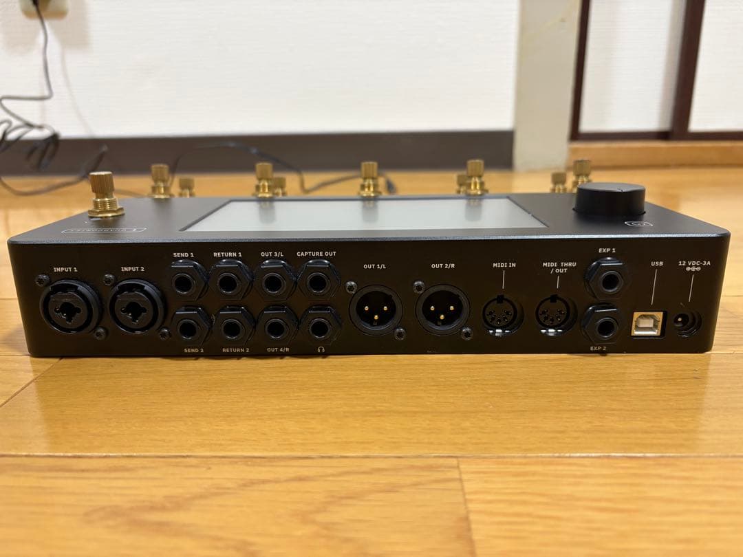 【24時間限定値下げ】Quad Cortex Black & Gold