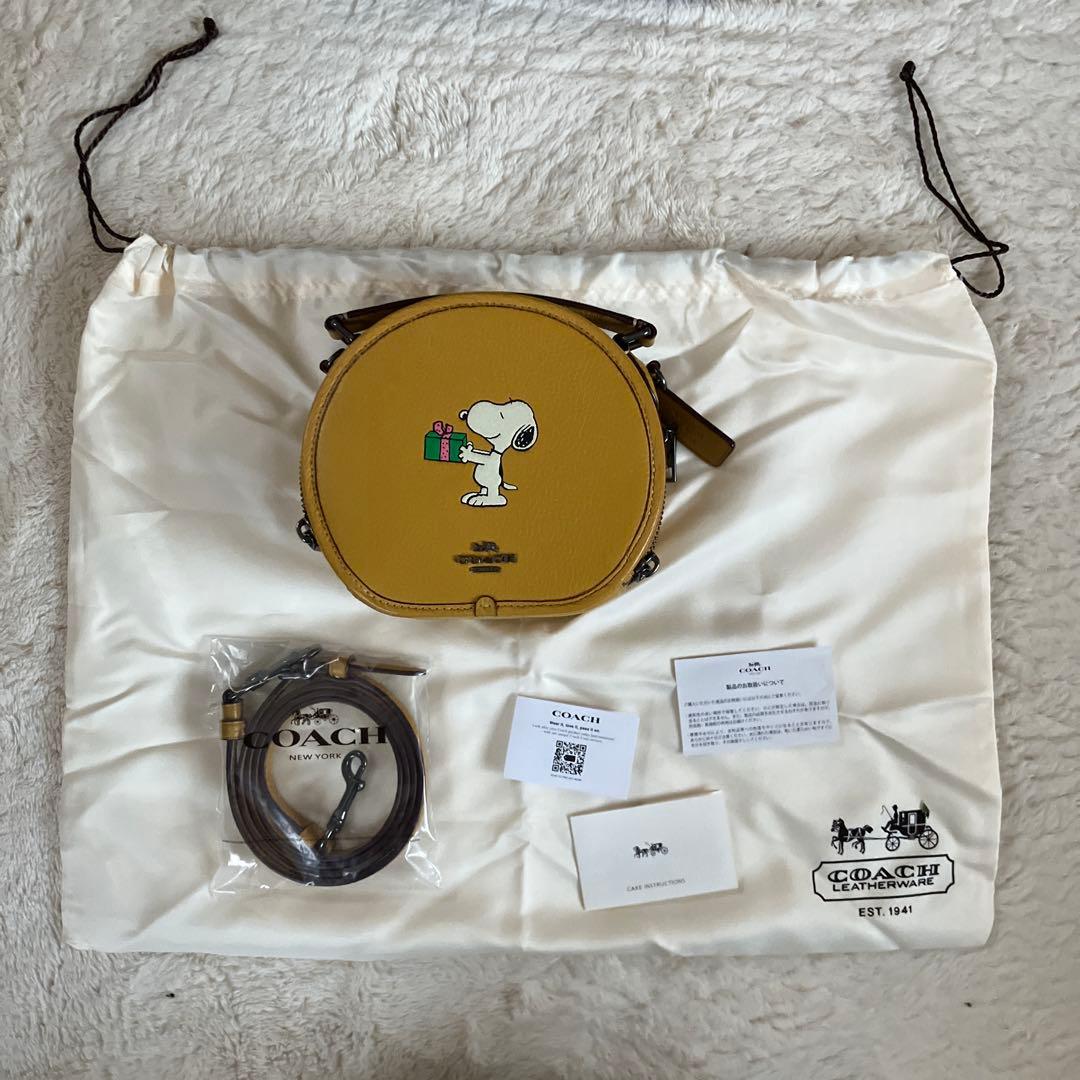 COACH スヌーピー ラウンドショルダーバッグ