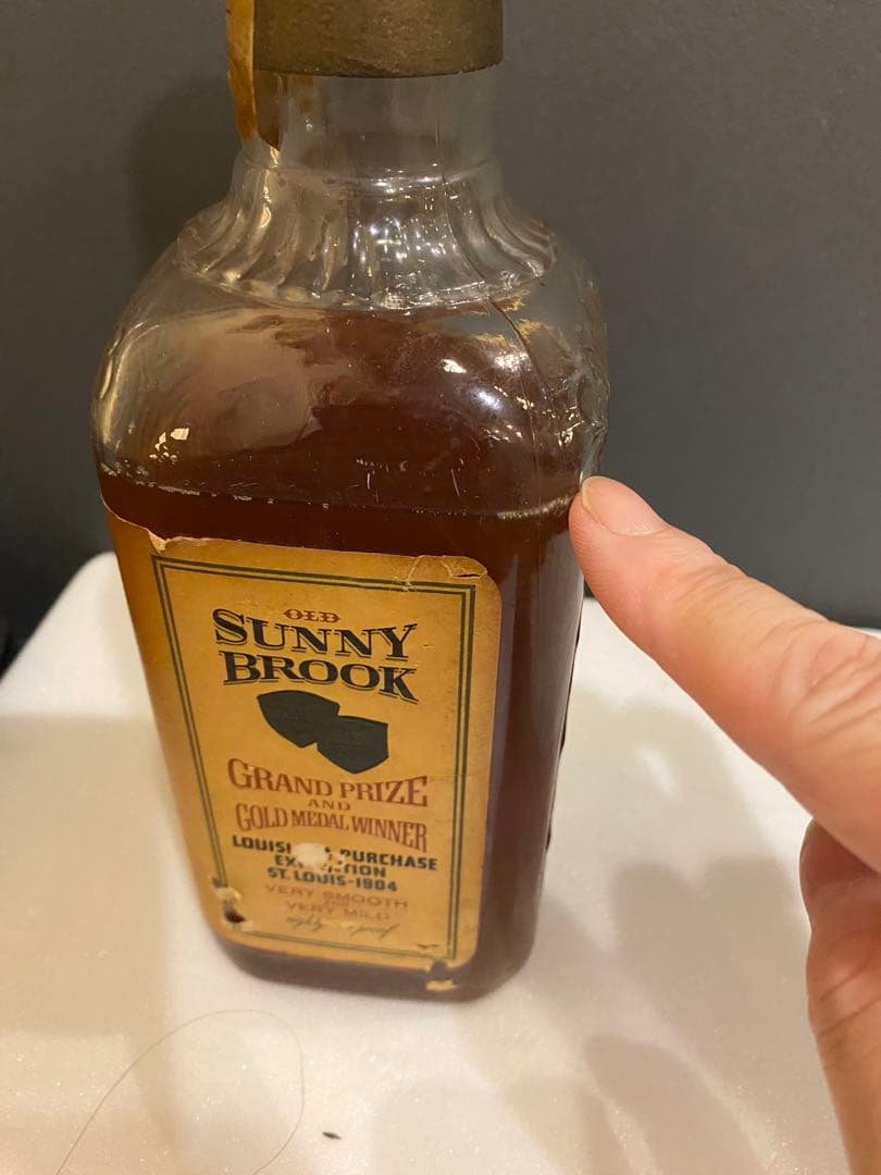 バーボン　SUNNY BROOK オールドボトル古酒バーボン ウイスキー
