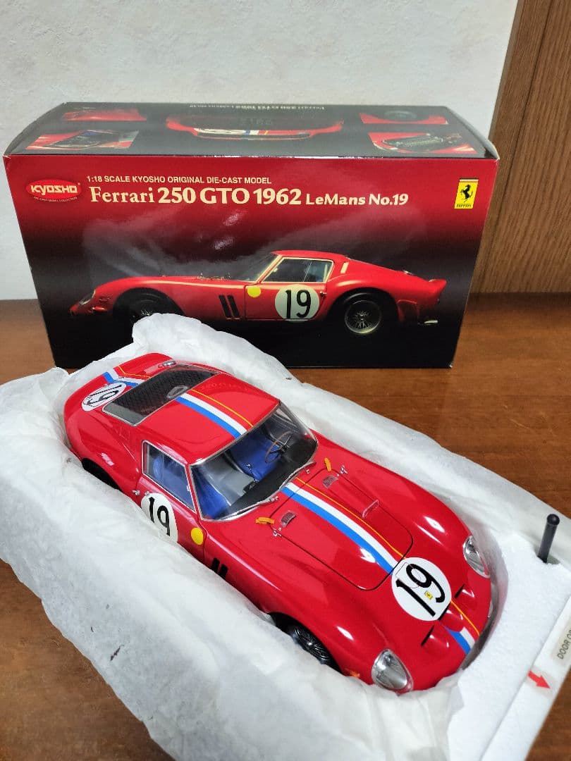 京商1/18フェラーリ250GTO1962ルマン【No19】