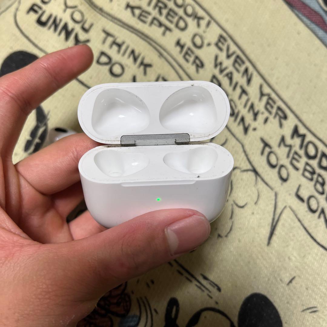 AirPods本体 充電ケース付き