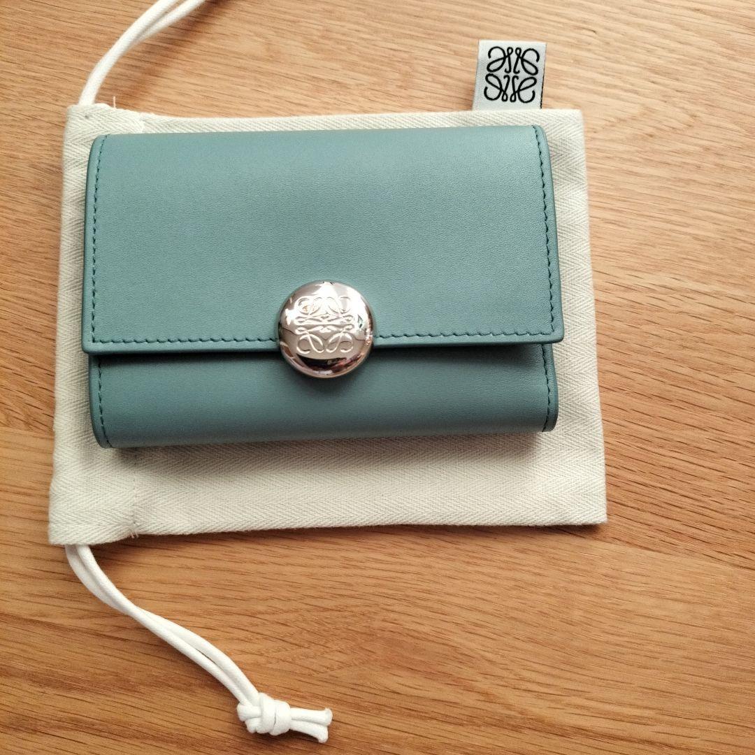 LOEVE 三つ折り財布 ミントグリーン