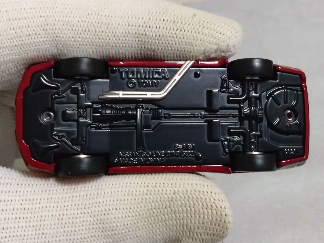トミカリミテッドヴィンテージネオ 日産 スカイライン GT-R R32 開封品