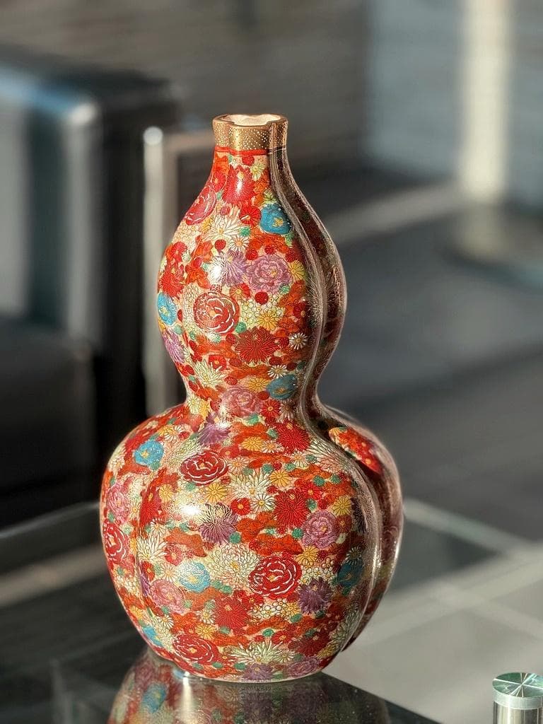 美品　薩摩焼　丸十字島津家紋入　花唐津　豪華絢爛　瓢箪型花瓶　金彩　色絵　絵付