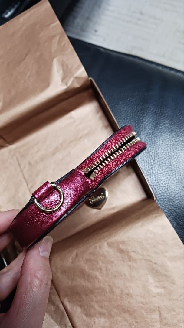 GUCCI 　ハート型ケース 　小銭入れ