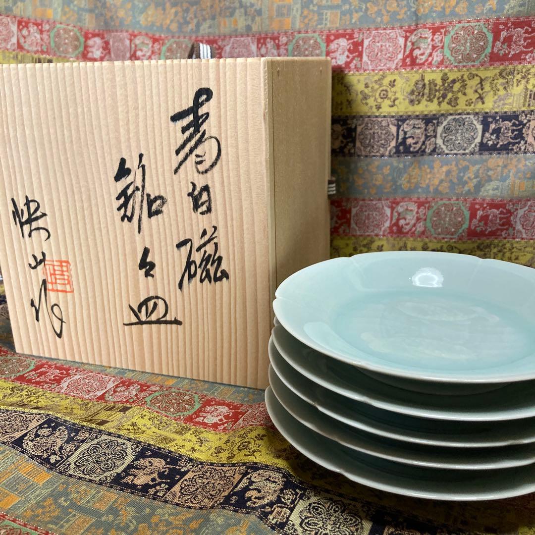 人間国宝重要無形文化財　塚本快示　青白磁銘々皿5客　快山窯　13.3×2.2CM