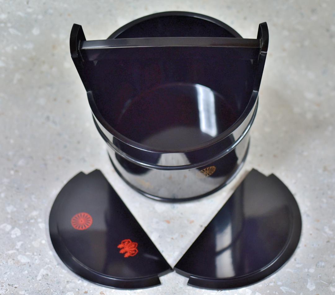 真塗光越造　蔦、桐紋手桶水指　【極上品】お茶道具／共箱