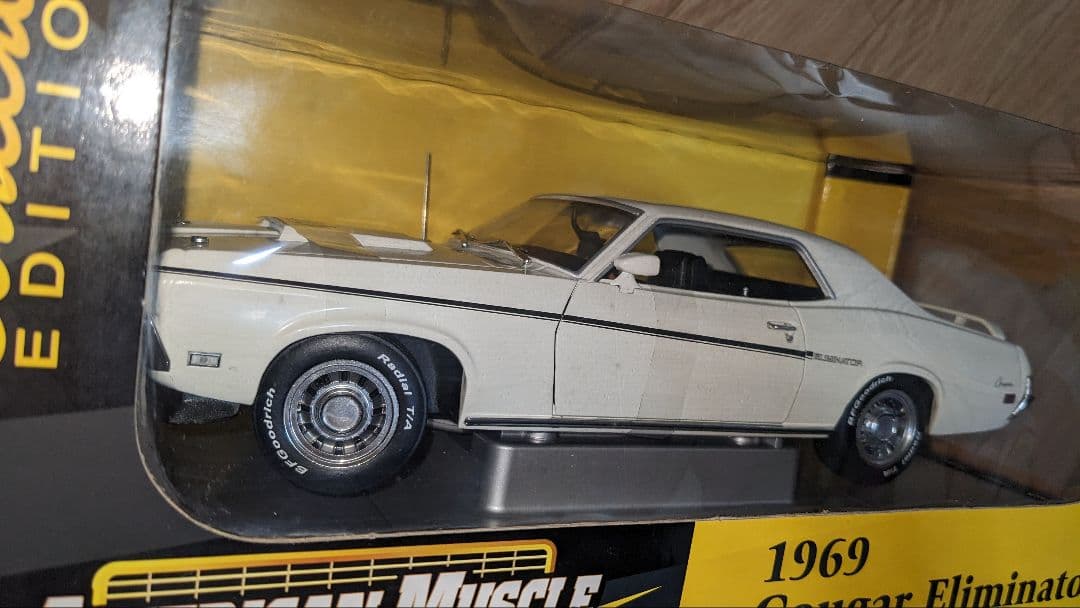 1/18 スケール1969＆1970 Cougar Eliminatorセット
