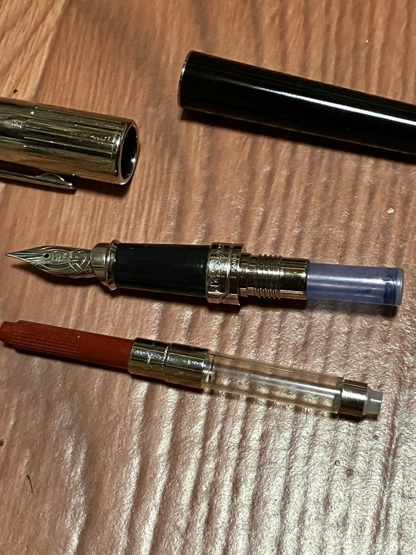 S.T. Dupont 万年筆 ペン先18K 750 エステーデュポン ブラック