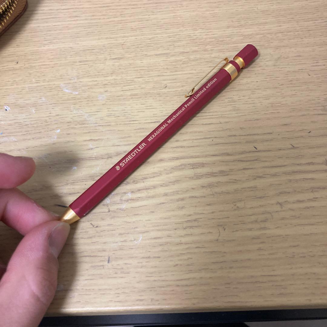 バハギアペンケース　ヘキサゴナルv1〜v3付き