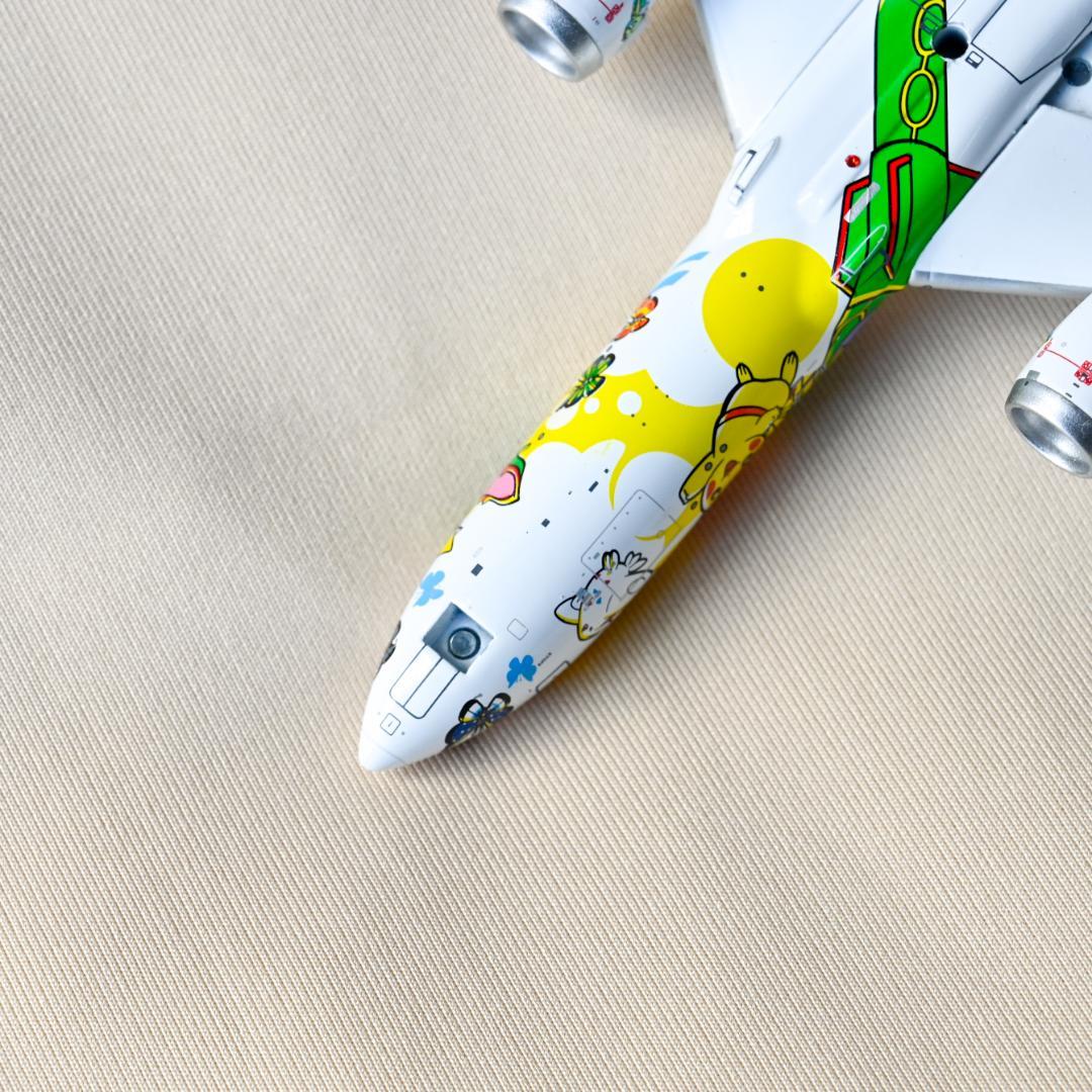 ANA B787-9 ピカチュウジェット ギア着脱可 1/400