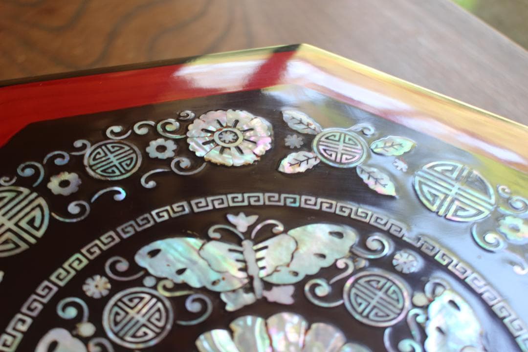 デッドストック！八角デザインに優美な螺鈿細工の映える蓋物（検民芸小物入れ弁当箱