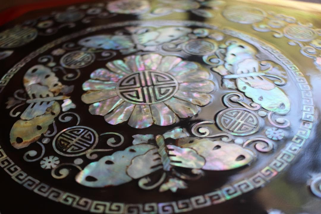 デッドストック！八角デザインに優美な螺鈿細工の映える蓋物（検民芸小物入れ弁当箱