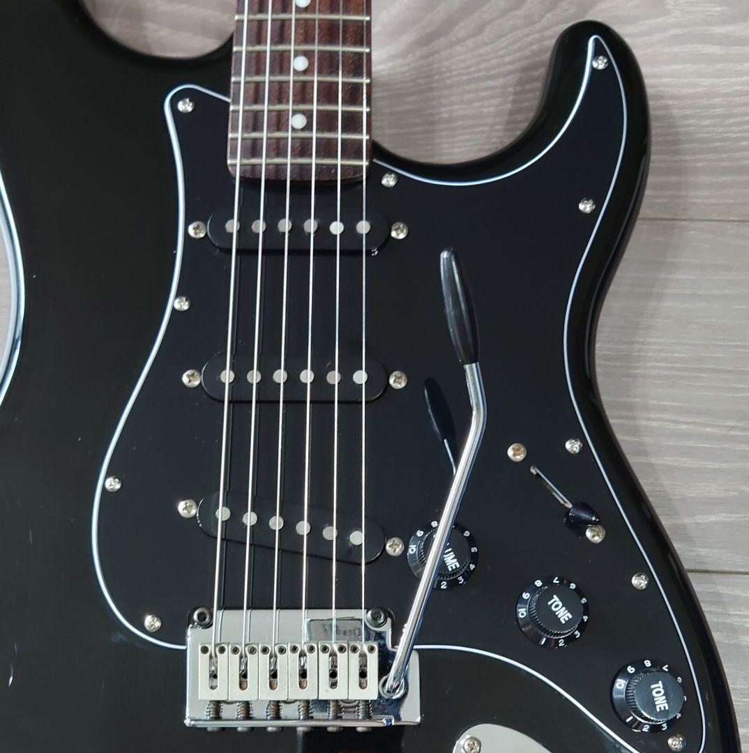 Squier Stratocaster Standard ブラック ラージヘッド