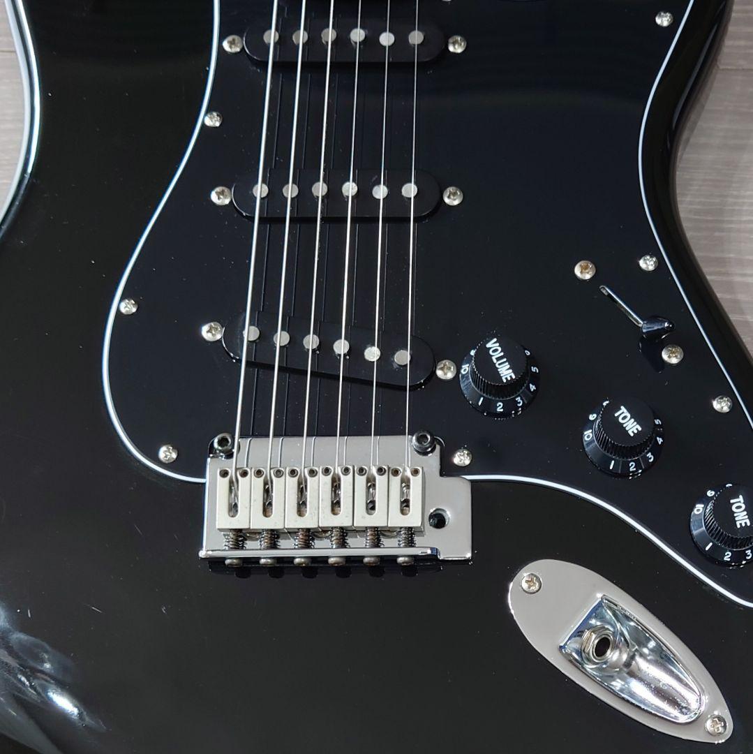 Squier Stratocaster Standard ブラック ラージヘッド