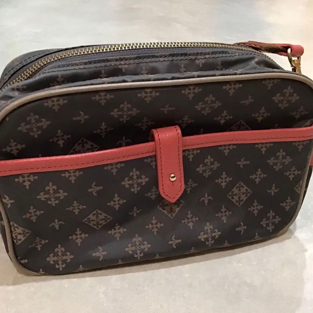 【ラシット】ショルダーバッグ ダークブラウン ピンク