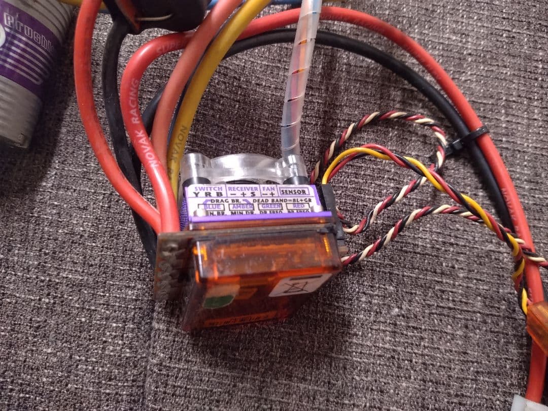 NOVAK Velocity 5.5RブラシレスモーターGTBアンプセット