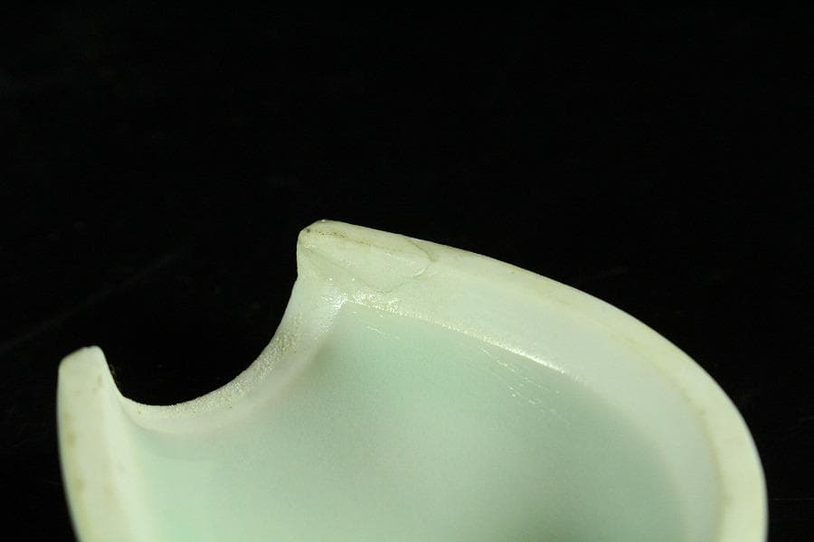 諏訪蘇山作 青磁 砂金袋 香合 共箱(K-BB522)