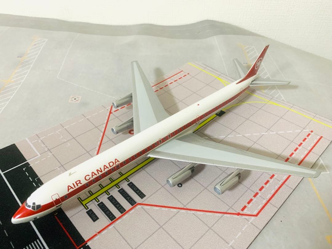 インフライト１／２００エアカナダＤＣ－８－６３金属製ダイキャストモデル完成品