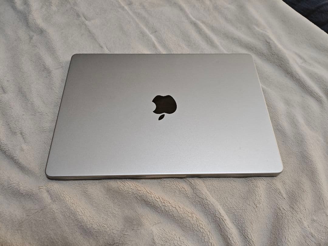 Apple macbook pro 14インチ
