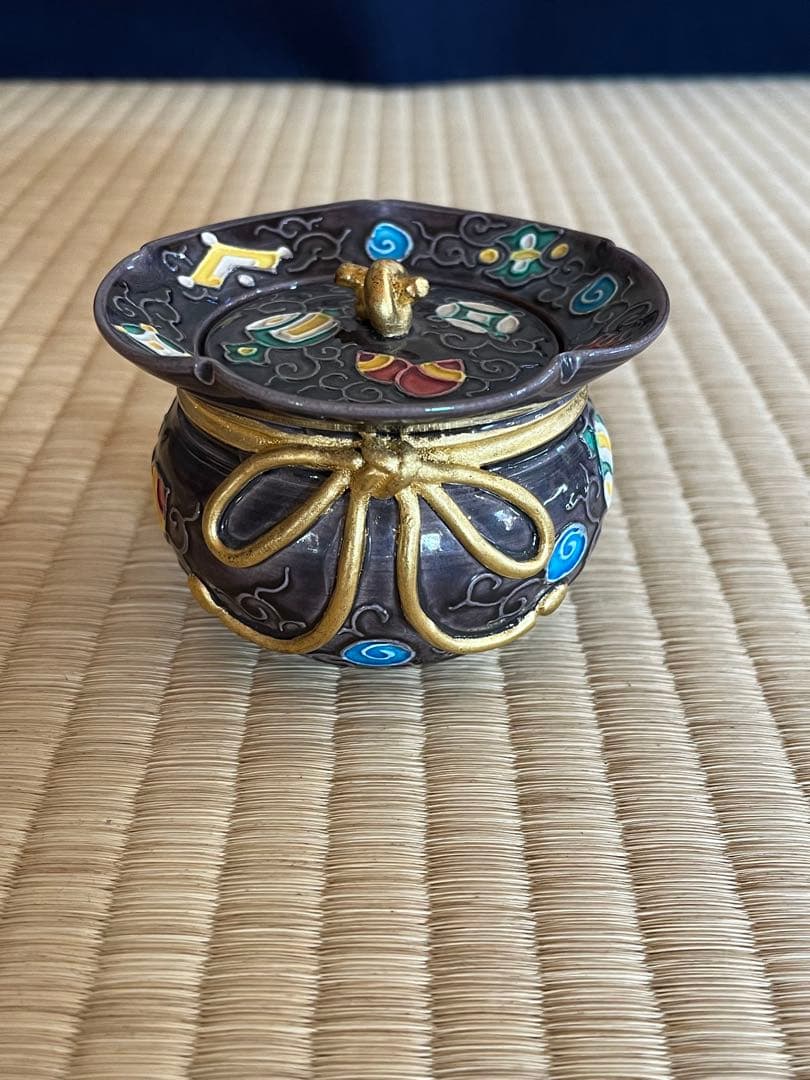 紫交趾 宝尽唐草　茶器