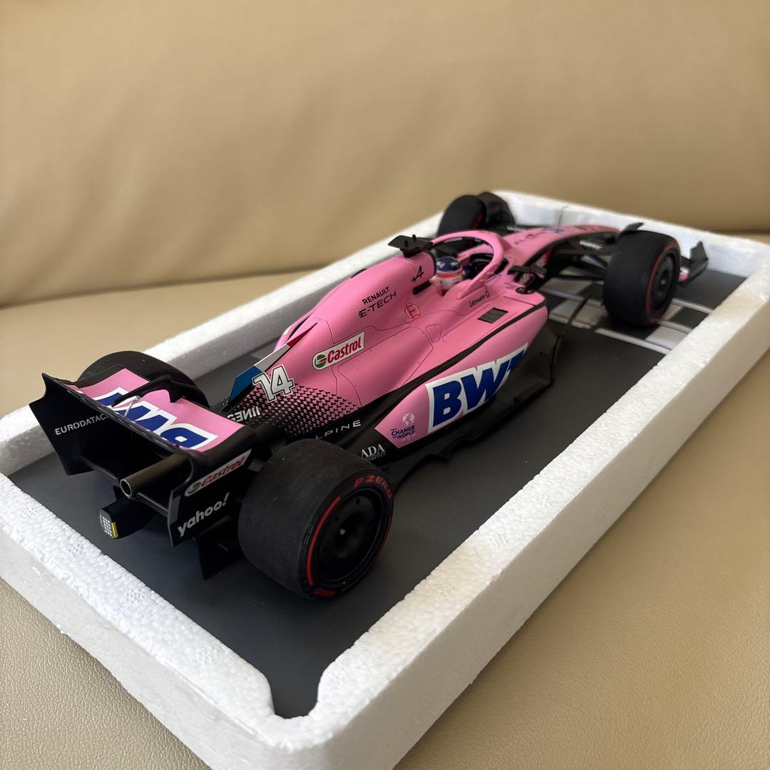 1/18ミニチャンプス アルピーヌF1 A522 F.アロンソ