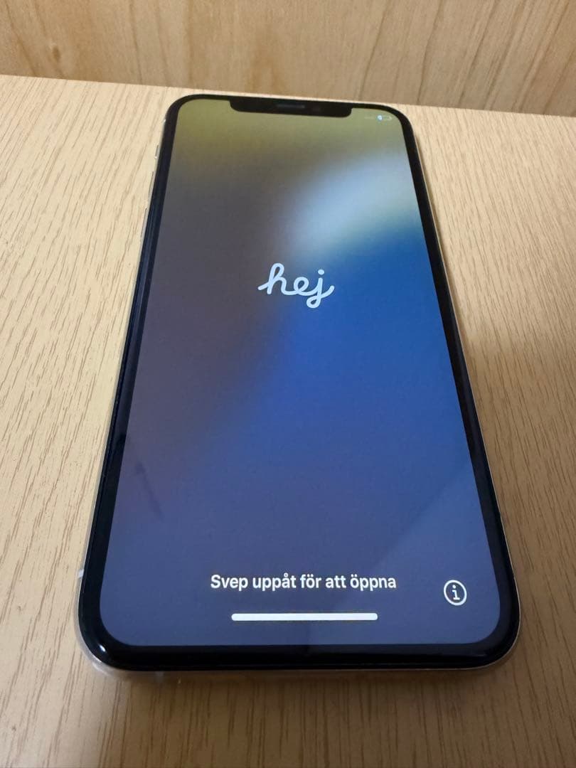 iPhone11pro バッテリー最大容量82%、SIMフリー、箱、説明書付属