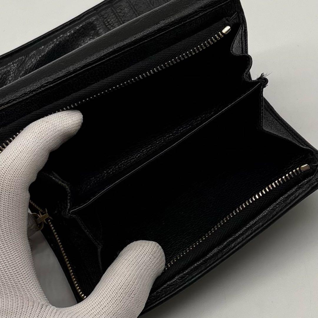 【極美品】MIUMIU レザー 二つ折り財布 ゴールド金具 シボ革 黒 ブラック