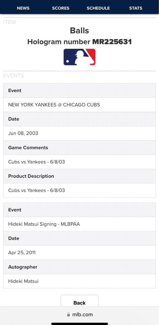 松井秀喜サインボール。2003年のニューヨーク・ヤンキース対シカゴ・カブスの試合