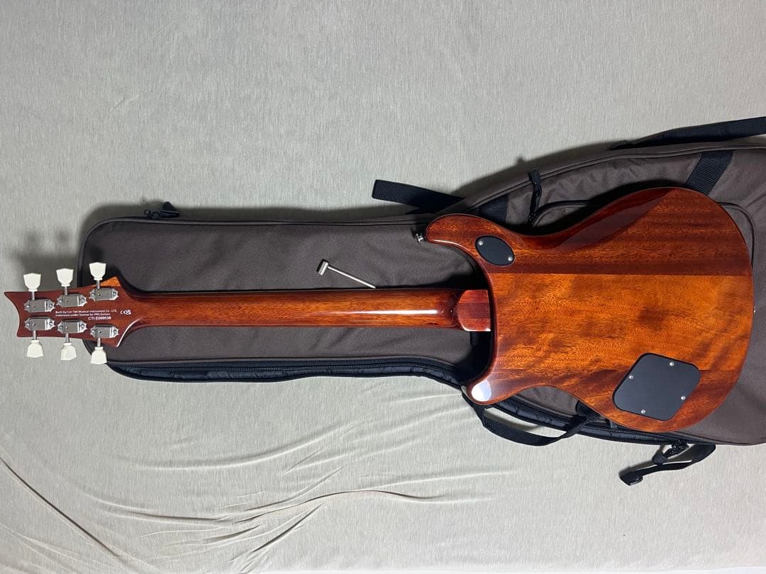 ※ヒロ　　PRS SE McCarty 594