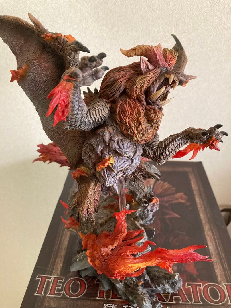 テオ・テスカトル フィギュア クリエイターズモデル初版