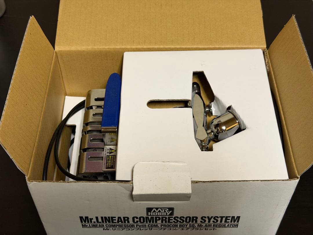 Mr.HOBBY リニアコンプレッサー　エアブラシセット　プチコン　ガンプラ