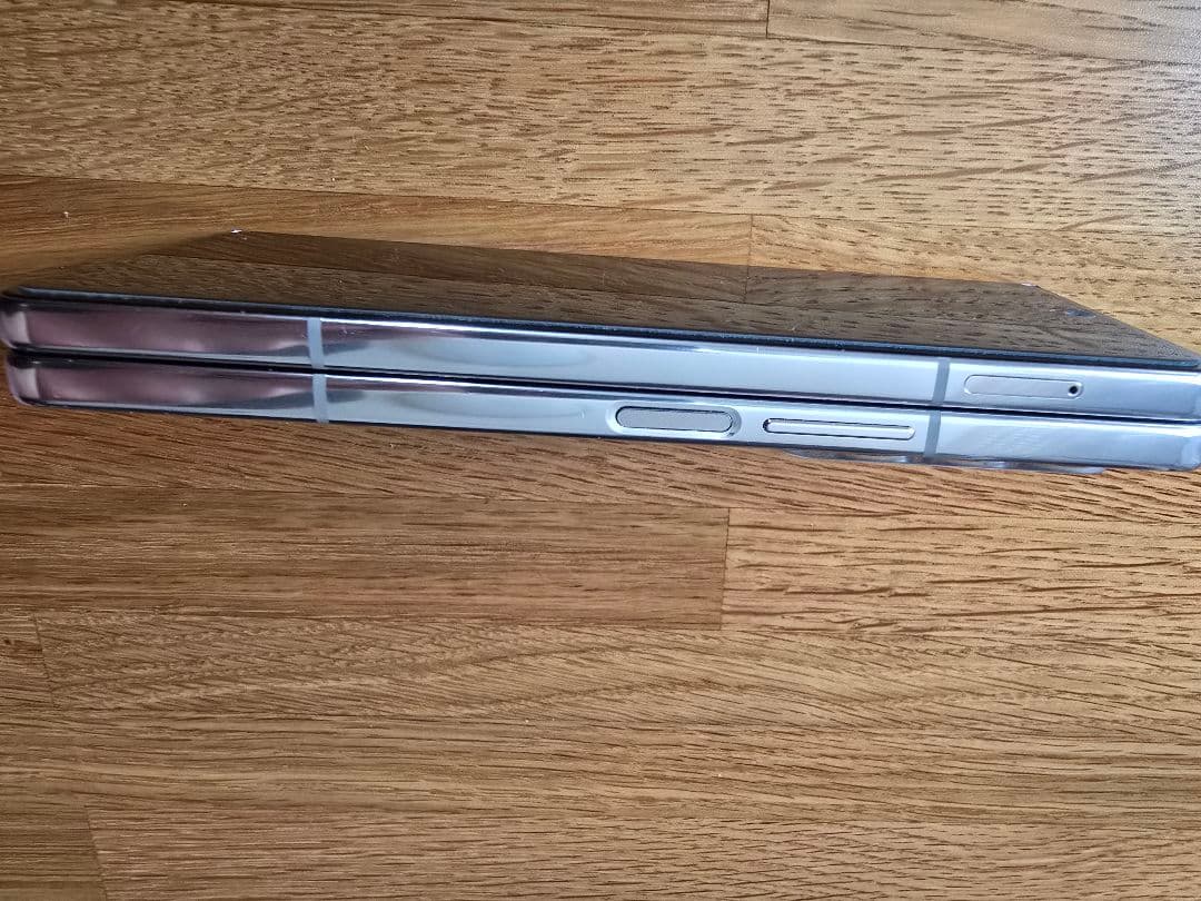 Samsung Galaxy Z Fold 4 256GB SIMフリー 韓国版