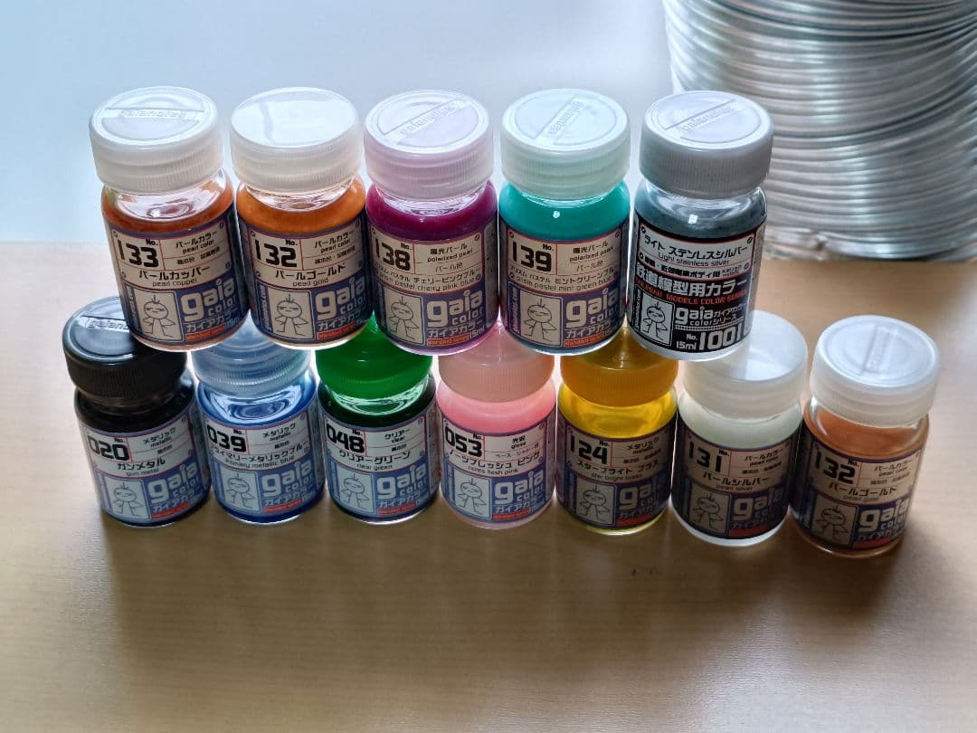 プラモデル用塗料、製作工具、他