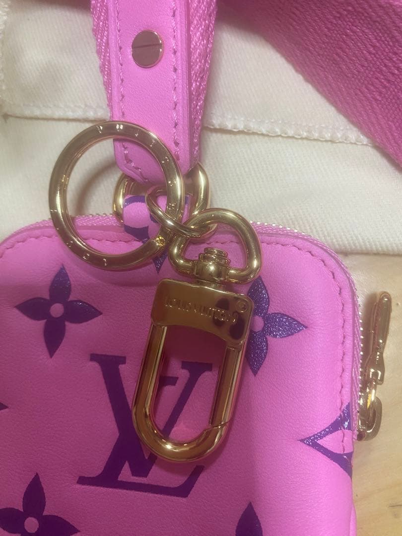 【極美品】LOUIS VUITTON ランヤード ミュルティ ポシェット！
