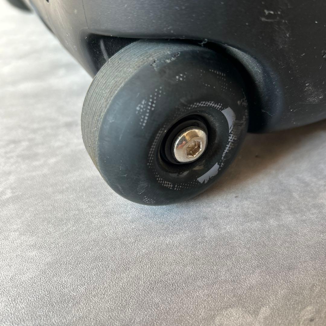 BURTON　86L　ウィーリーダブルデッキ　スーツケース　キャリーバッグ