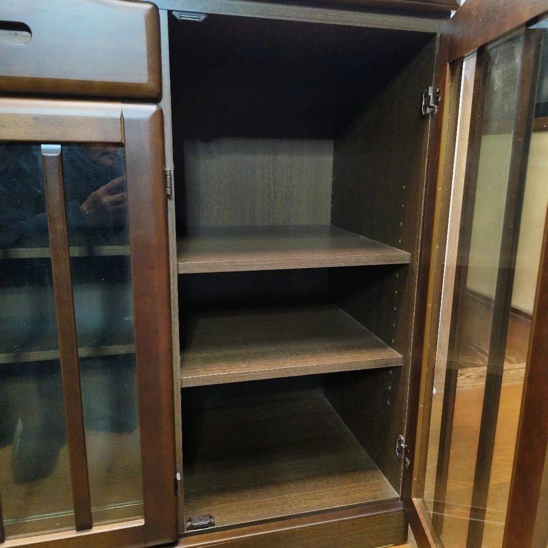 ダークブラウン木製キャビネット サイドボード