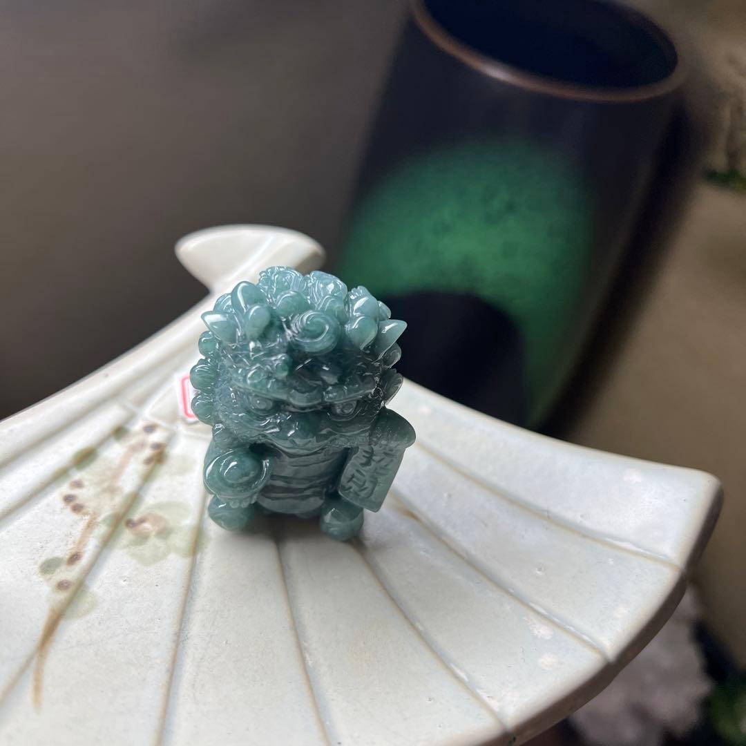 本翡翠、コレクションアニメ龍神