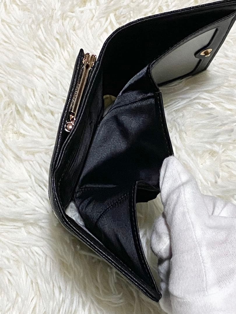 大人気⭐︎Vivienne Westwood 三つ折り財布