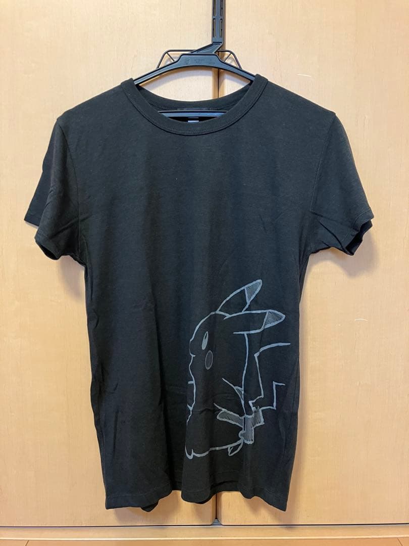 ポケモンセンター ピカチュウ Tシャツ Sサイズ 黒