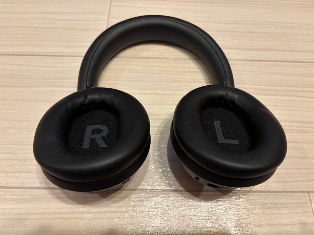 Space one pro ワイヤレスヘッドホン　Anker