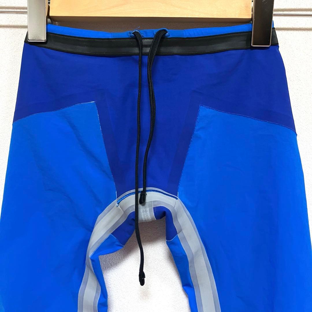 【sydoさま専用】アリーナ 競泳水着 ジュニア男子 140 アルティメット