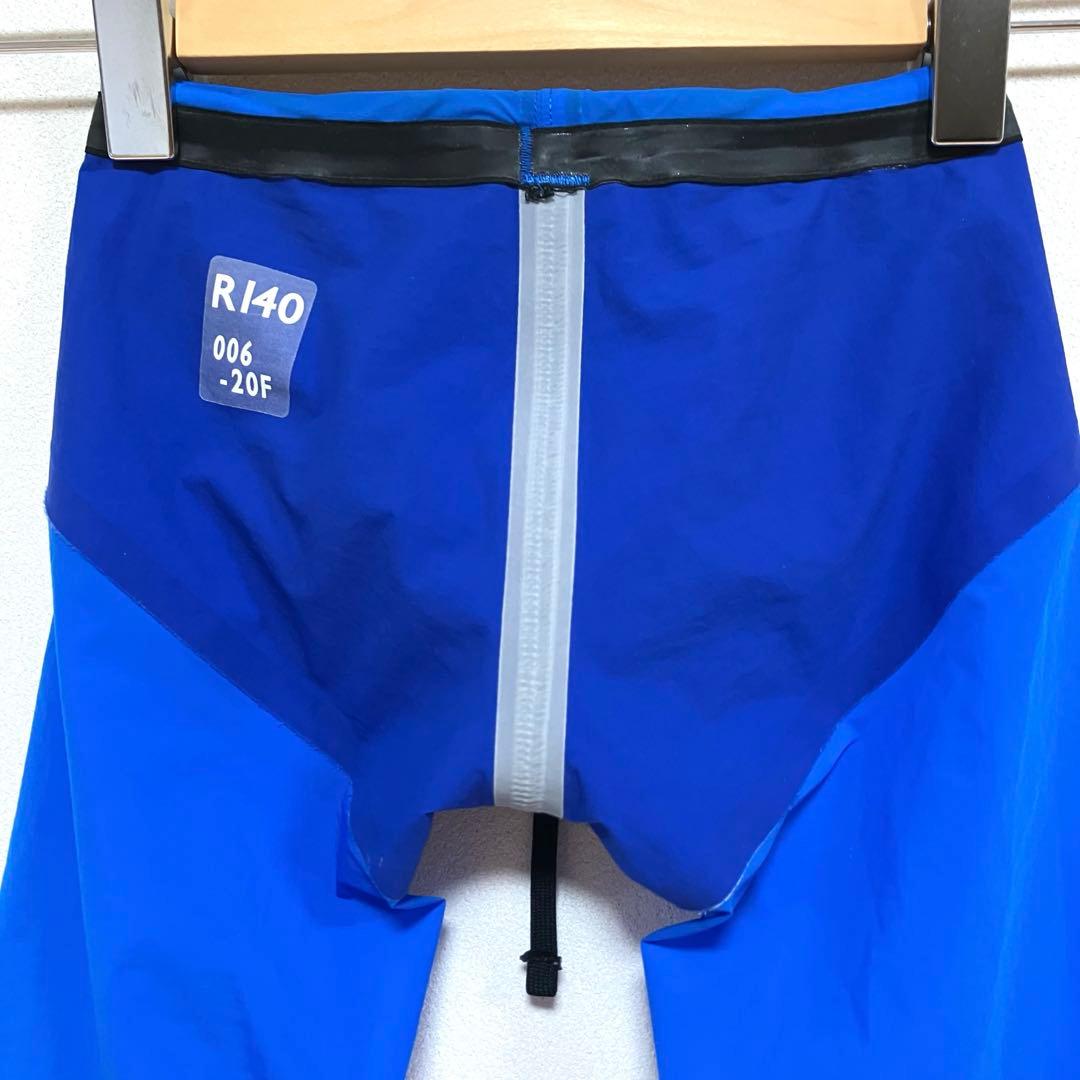 【sydoさま専用】アリーナ 競泳水着 ジュニア男子 140 アルティメット